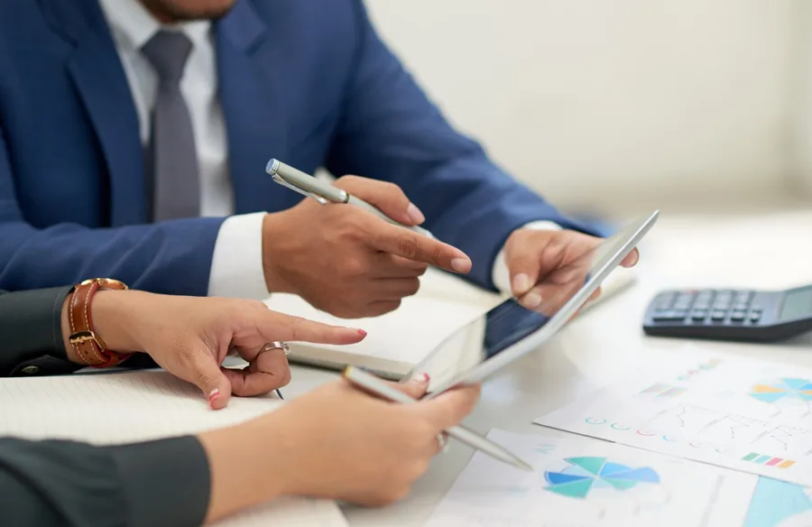 From Saving to Investing: How to Build Wealth in 2025 and Be - 华体会